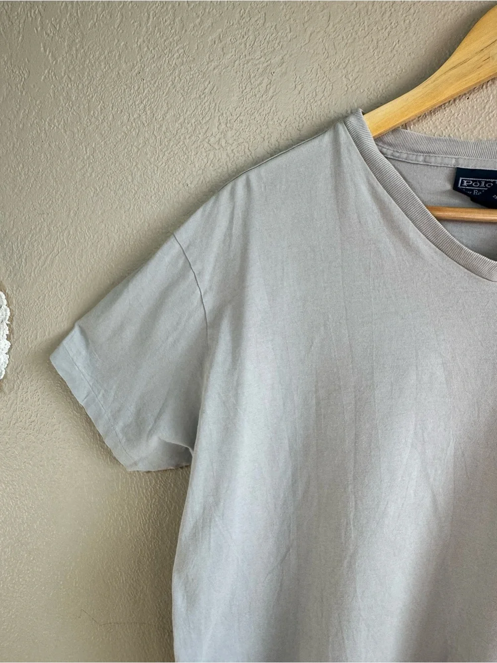 Polo by Ralph Lauren Men’s Light Gray V-Neck Tee | Size Medium